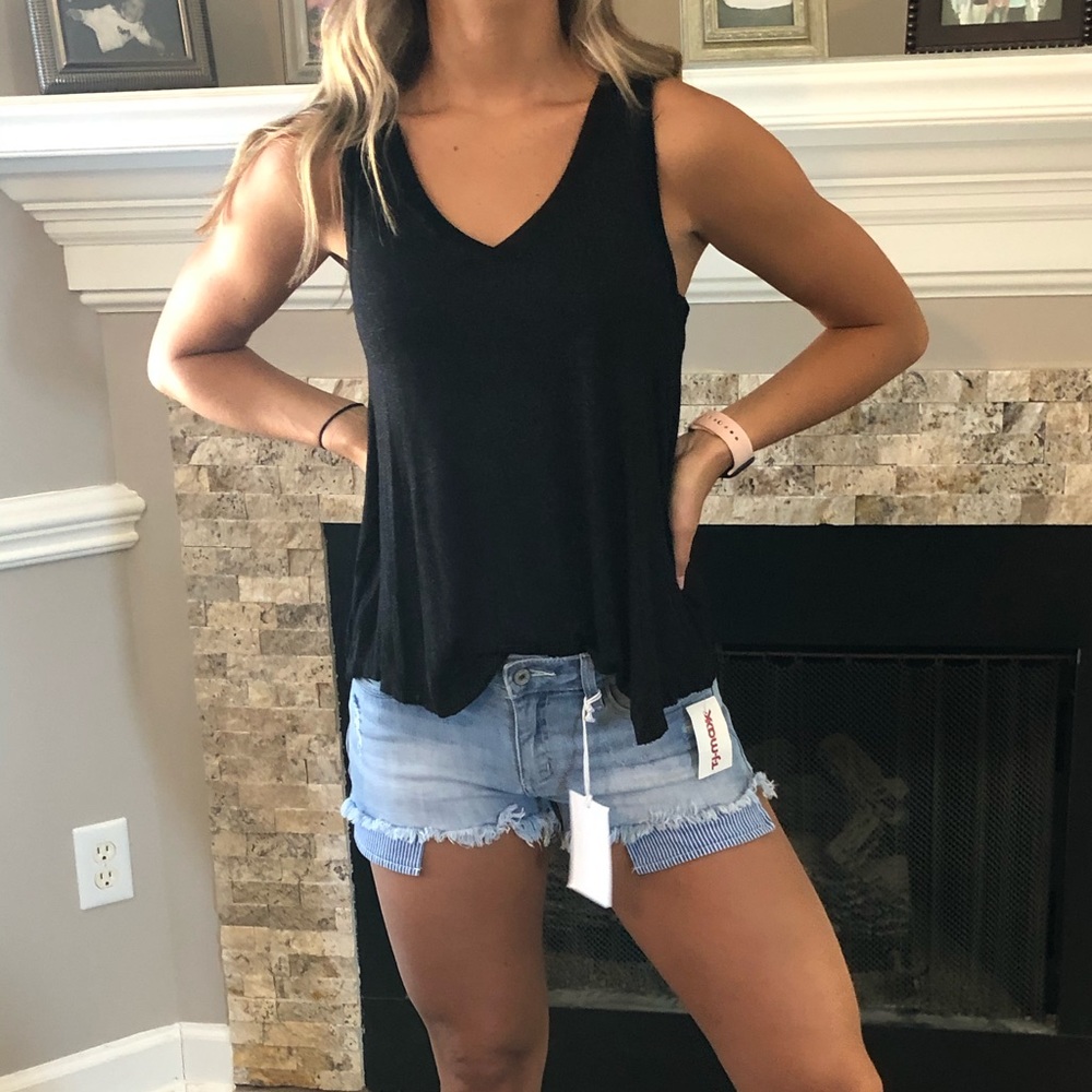 Black Tank